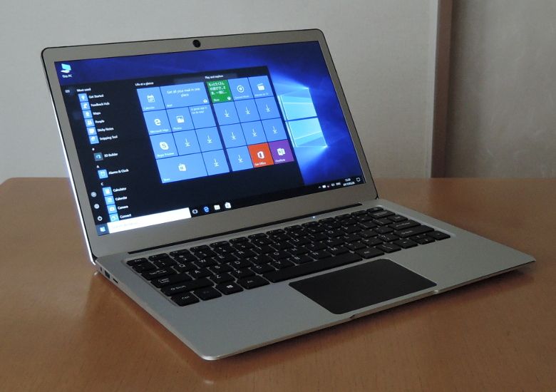 Jumper Ezbook3 Pro.